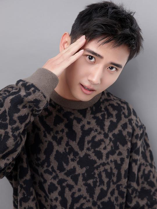 杨韬歌 Taoge Yang