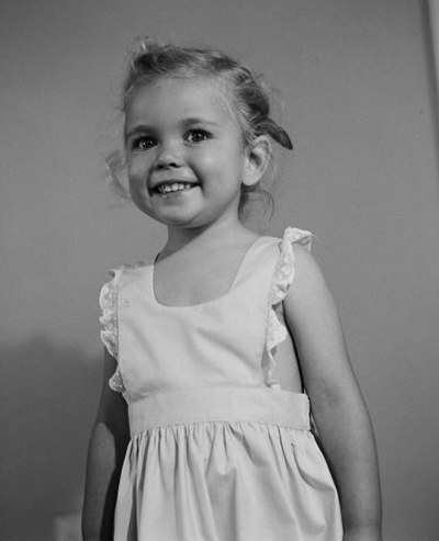 美美·吉布森 Mimi Gibson