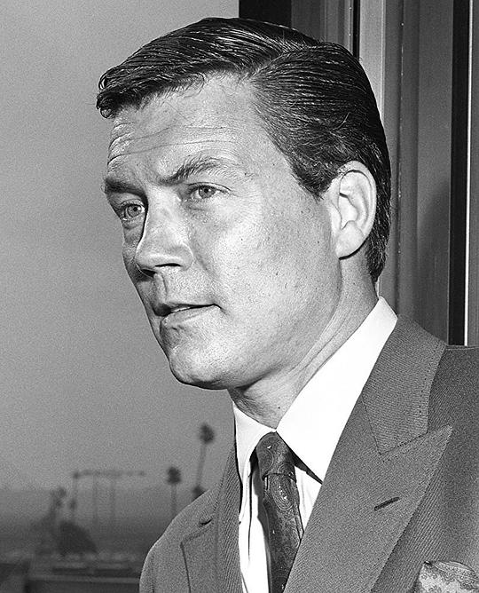 Roger Smith Roger Smith