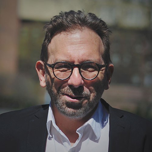 汤姆·詹宁斯 Tom Jennings