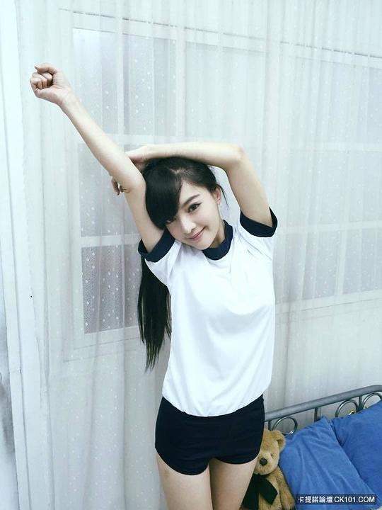 王朵朵 Lena Wang