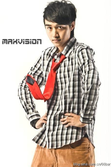 岳士涵 Shihan Yue