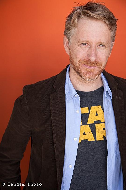 科伐·麦克卢尔 Kovar McClure