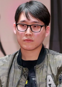 河炳勋 Byung-Hoon Ha