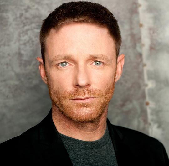 麦肯齐·阿斯丁 Mackenzie Astin