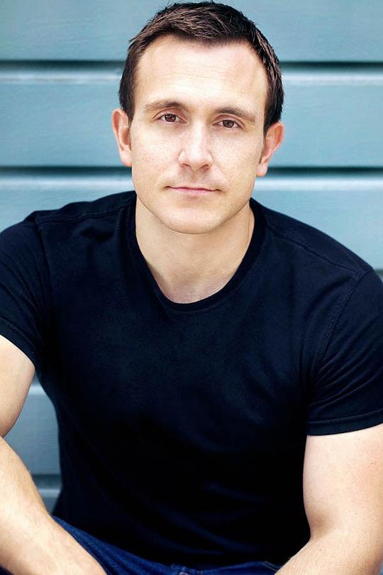 查德·多纳拉 Chad Donella