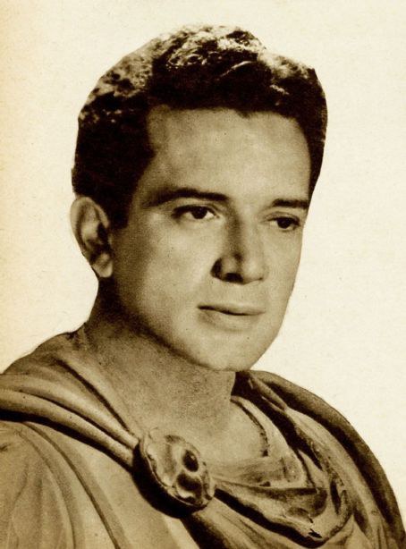 莱奥纳多·科泰斯 Leonardo Cortese