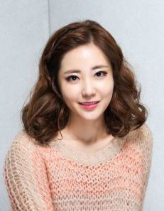 韩可琳 Han Geu-rim