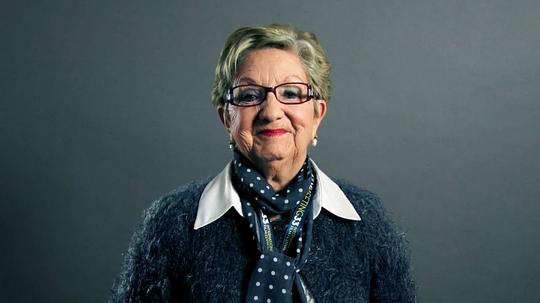 伊西娅尔·艾斯普鲁 Itziar Aizpuru