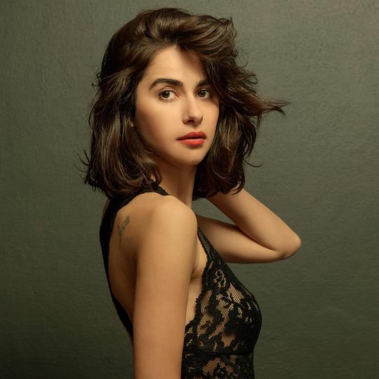 内斯琳·彻瓦泽德 Nesrin Cavadzade