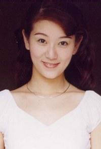 徐婧灵 Jingling Xu