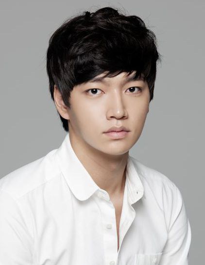 白哲民 Baek Chul-min