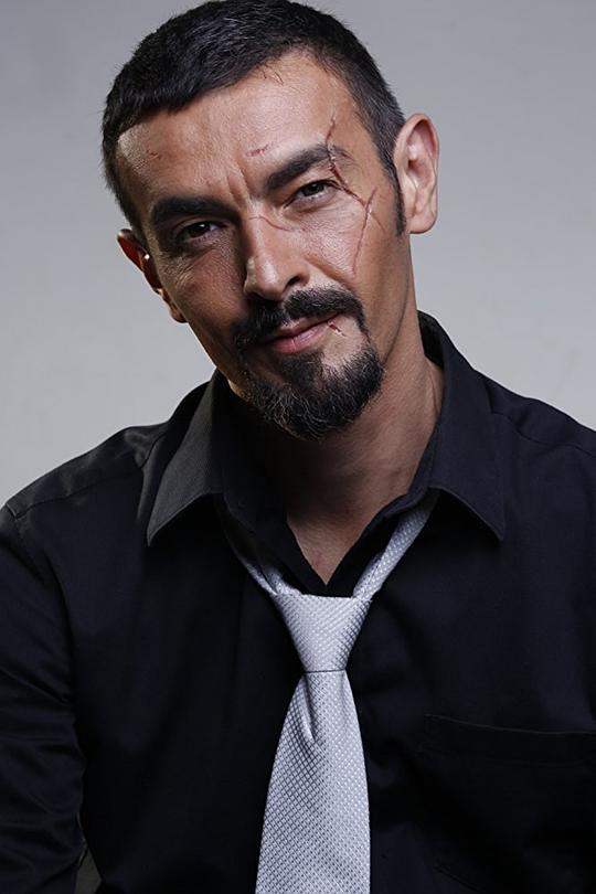 狼森 Philippe Joly