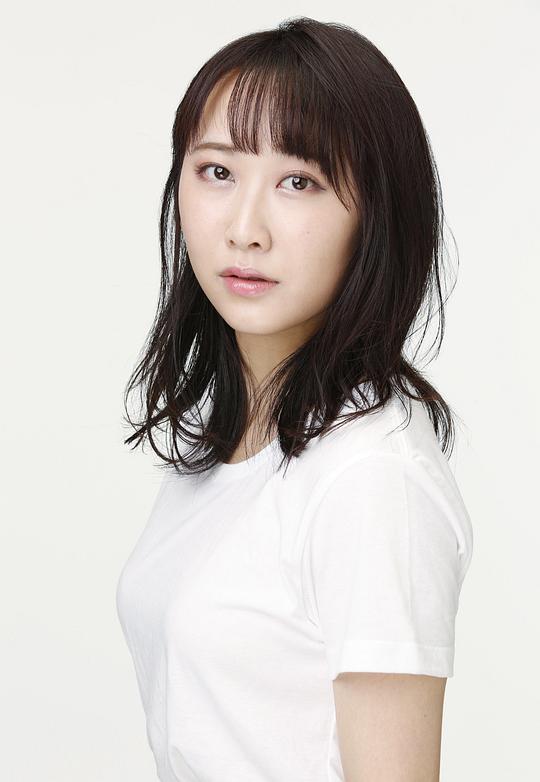 仁藤萌乃 Nito Moeno