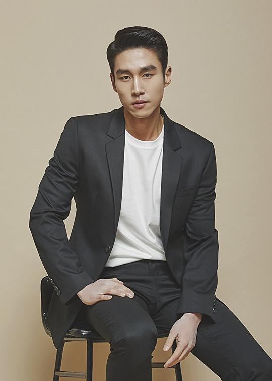 李喜元 Won Hee Lee