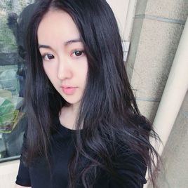 黄馨瑶 Xinyao Huang