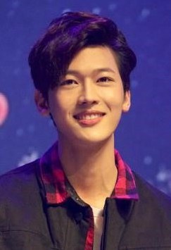 权度均 Do-kyun Kwon