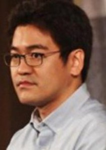 李东允 Lee Dong-yoon