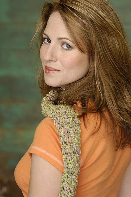 劳拉·克利夫顿 Laura Clifton