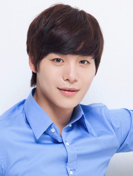 韩基元 Han Kee-won