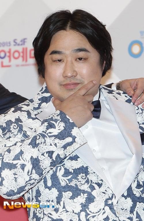 姜在俊 Kang Jae-jun