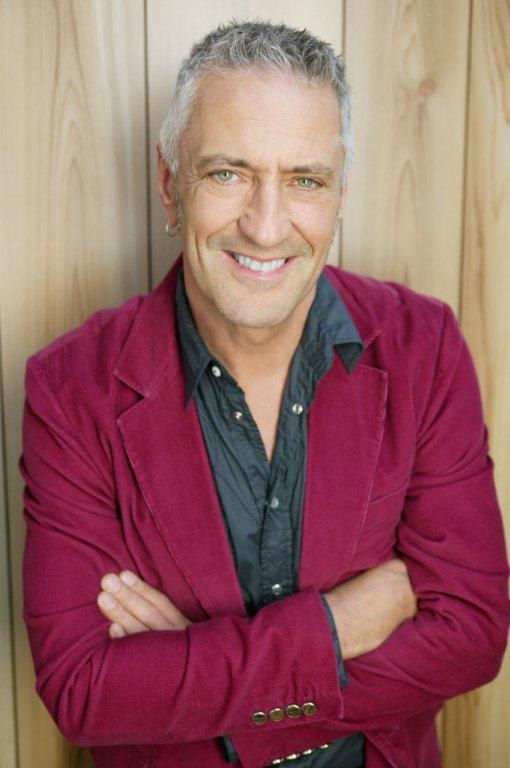 约翰·沃特斯 John Waters