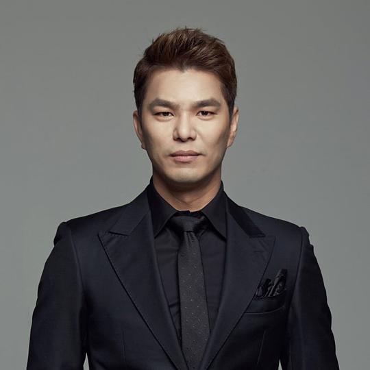 崔民哲 Min-cheol Choi