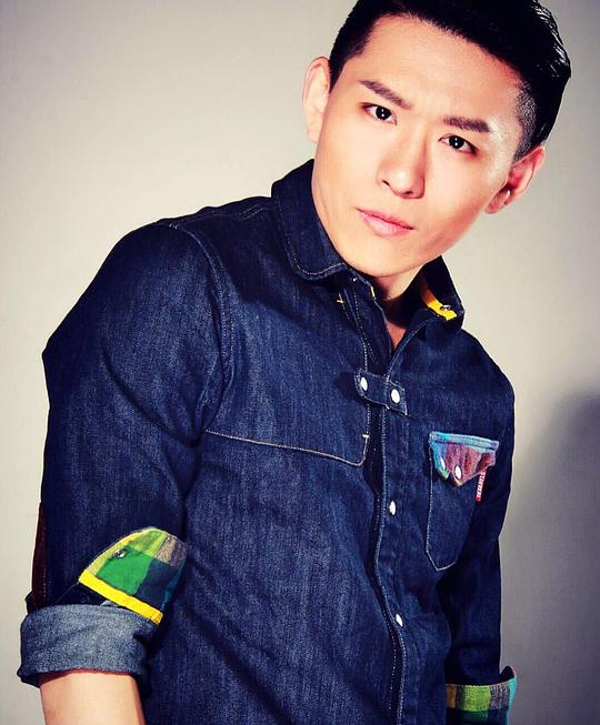 张旭洲 Xuzhou Zhang