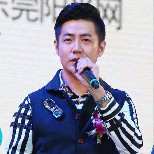 张耀天 Yaotian Zhang