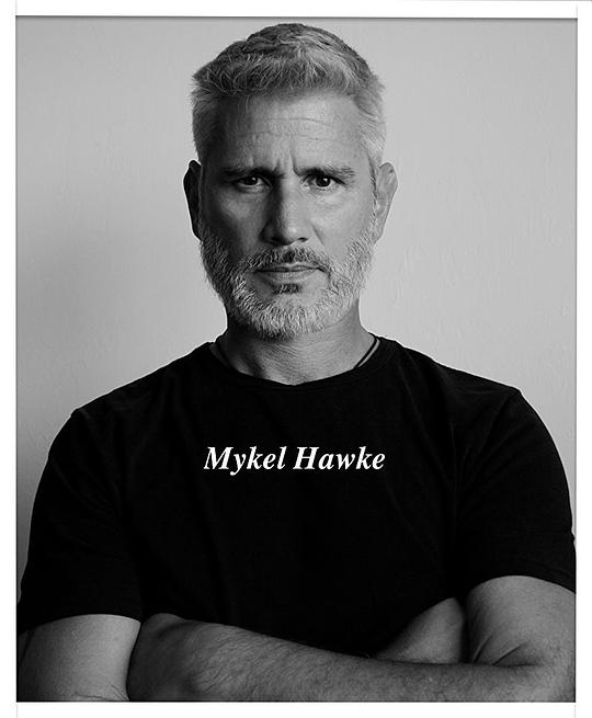 麦克·霍克 Mykel Hawke Pierce