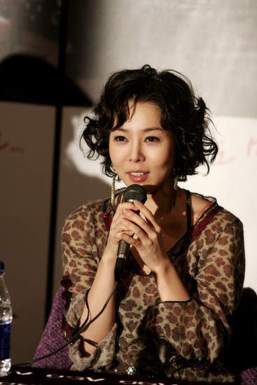 李丞碧 Lee Seung-bi