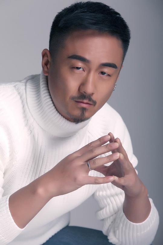 丁一森 Yisen Ding