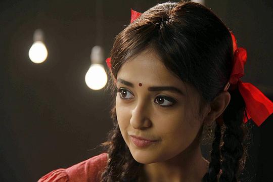 莫纳利·塔库尔 Monali Thakur