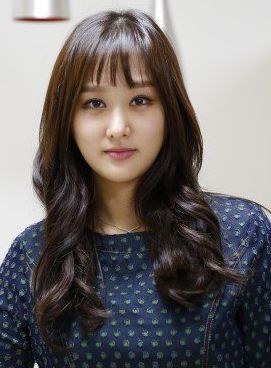 韩宥伊 Han Yoo-yi