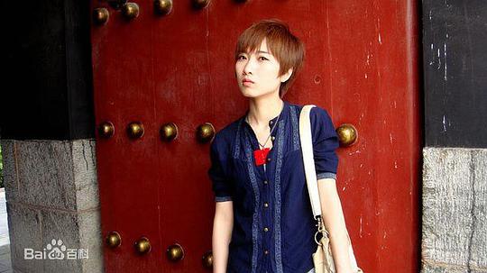 敦婧怡 Jingyi Dun