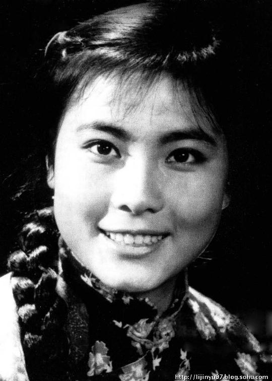 牛娜 Na Niu