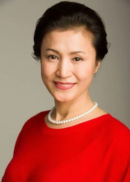 张艺心 Yixin Zhang