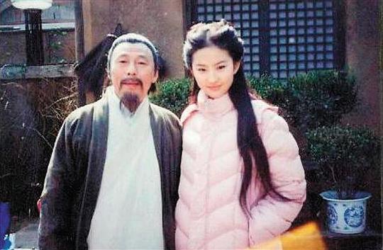 褚柳生 Liusheng Chu