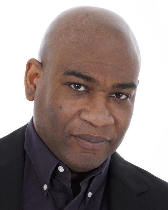 丹尼尔·裘德·吉尼斯 Daniel Jude Gennis