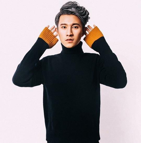 何志龙 Zhilong He