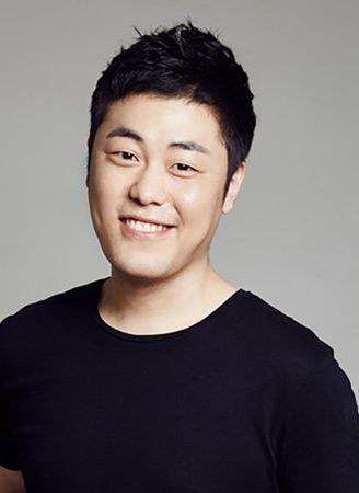 裴明真 Bae Myung-jin