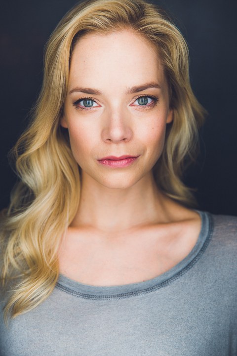 凯特琳·梅纳 Caitlin Mehner