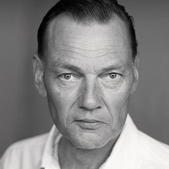 保罗·布赖特威尔 Paul Brightwell