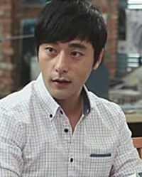 尹柱万 Joo-man Yoon