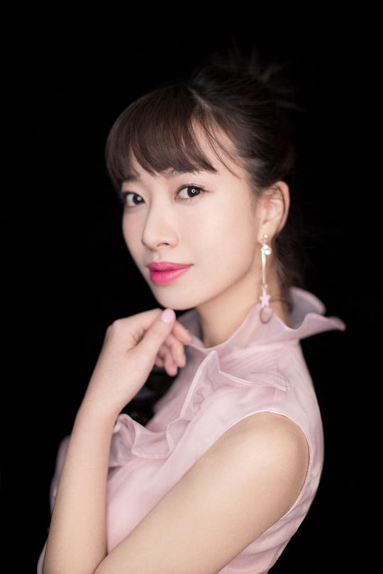 伊丹·爱莉 Itami Ally