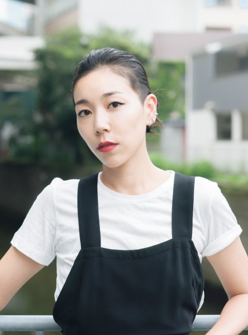 安藤桃子 Momoko Andô