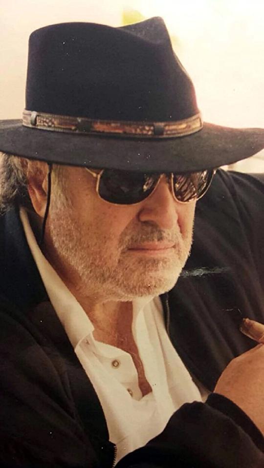 理查德·C·萨拉菲安 Richard C. Sarafian