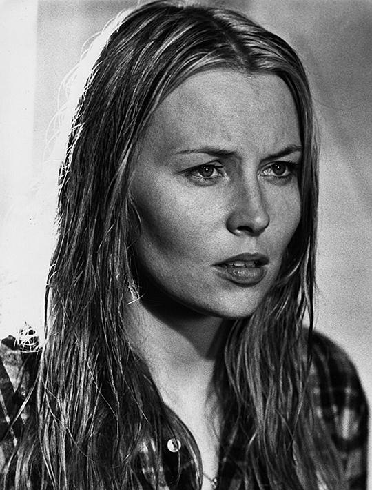 科妮莉娅·夏普 Cornelia Sharpe