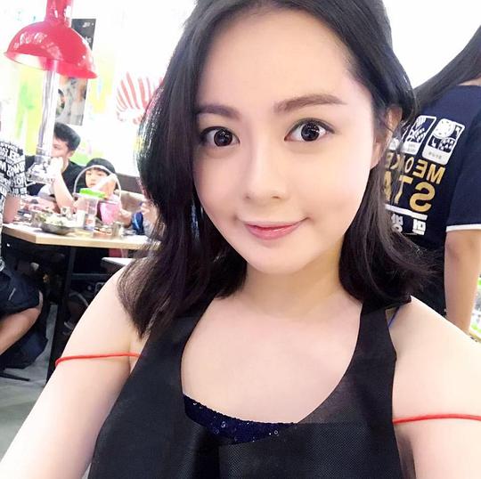 岑日珈 Angie Shum