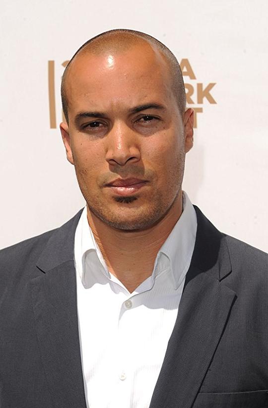 科比·贝尔 Coby Bell